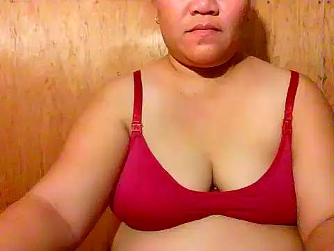 Snapshot of sejuicing_angel chatting on May 29, 6:52 am sejuicing angel online show from May 29, 6:52 am