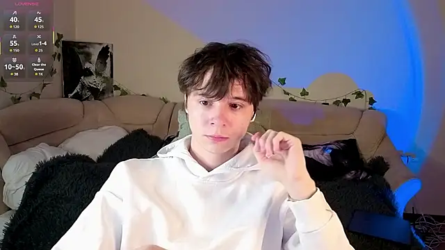 AnthonyCuutie online show from March 6, 5:24 am