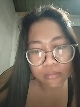 Snapshot of angelpinay44 chatting on June 30, 3:12 pm angelpinay44 online show from June 30, 3:12 pm