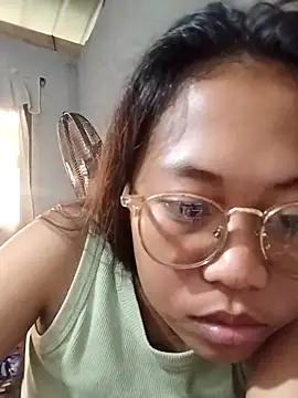 angelpinay44 online show from March 20, 10:44 pm