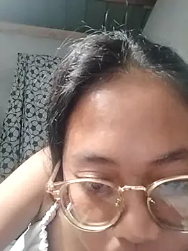 angelpinay44 online show from March 27, 7:48 pm