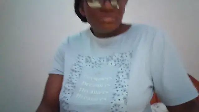 SexyGemBeauty online show from April 9, 5:19 pm