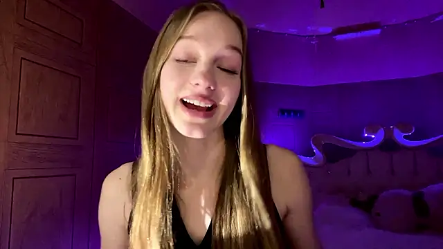 Anika Socutehe online show from March 4, 4:26 pm