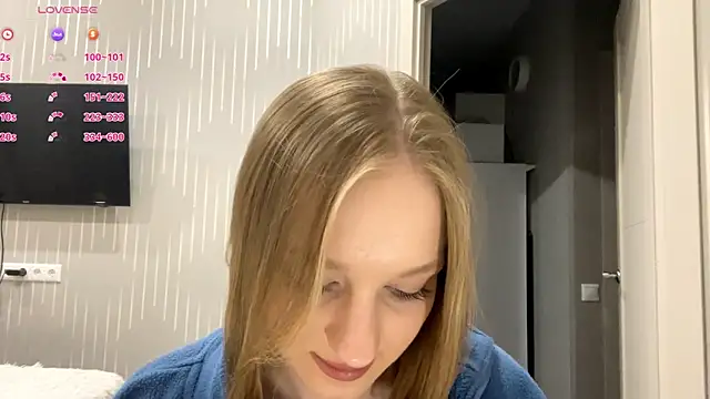 Anika Socutehe online show from June 1, 9:03 pm
