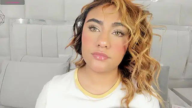 angueljonnes online show from March 5, 4:31 am