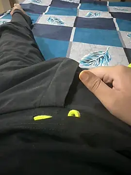 Snapshot of lick_upguy chatting on February 27, 1:55 pm lick upguy online show from February 27, 1:55 pm