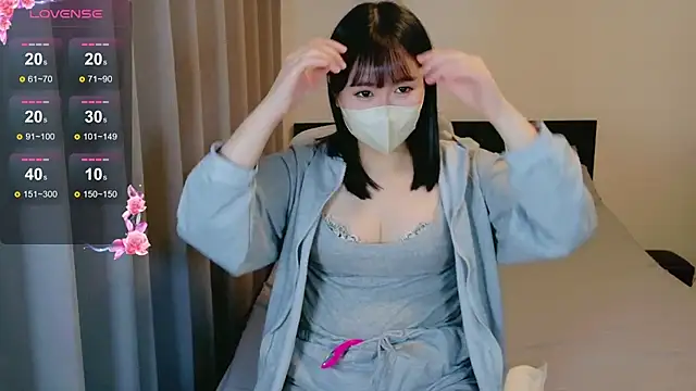 papikochan45 online show from March 25, 8:25 am