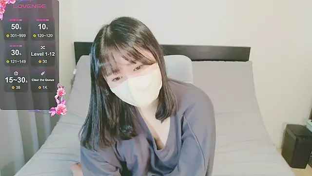 papikochan45 online show from April 2, 11:39 am