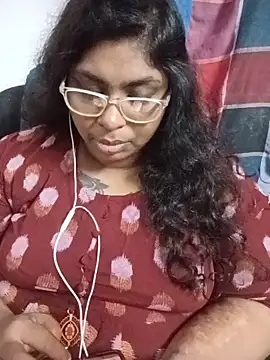 Snapshot of deepika-mallus chatting on June 18, 6:24 pm deepika-mallus online show from June 18, 6:24 pm