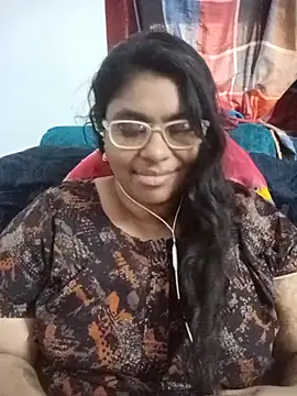 Snapshot of deepika-mallus chatting on June 28, 5:03 am deepika-mallus online show from June 28, 5:03 am