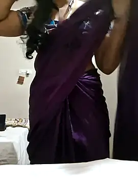 Snapshot of AnushaTelugu chatting on June 24, 8:39 pm AnushaTelugu online show from June 24, 8:39 pm