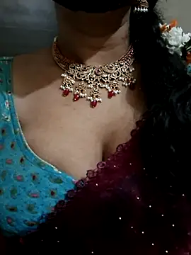 Snapshot of AnushaTelugu chatting on July 2, 7:09 pm AnushaTelugu online show from July 2, 7:09 pm