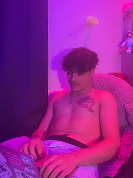 Snapshot of DANTESINS chatting on March 2, 5:08 am DANTESINS online show from March 2, 5:08 am