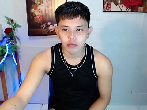Snapshot of Baby_Maxxx chatting on June 26, 5:57 am Baby Maxxx online show from June 26, 5:57 am