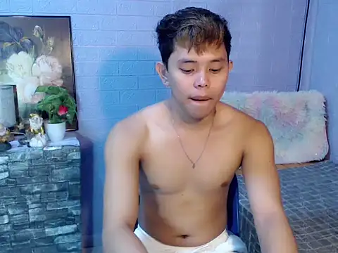 Baby Maxxx online show from May 11, 11:55 am