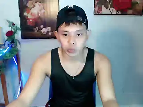 Snapshot of Baby_Maxxx chatting on June 30, 9:09 am Baby Maxxx online show from June 30, 9:09 am