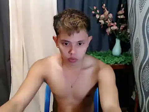 Baby Maxxx online show from April 10, 8:43 am