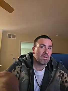 Snapshot of Biggbaddwulf7 chatting on June 26, 6:52 am Biggbaddwulf7 online show from June 26, 6:52 am