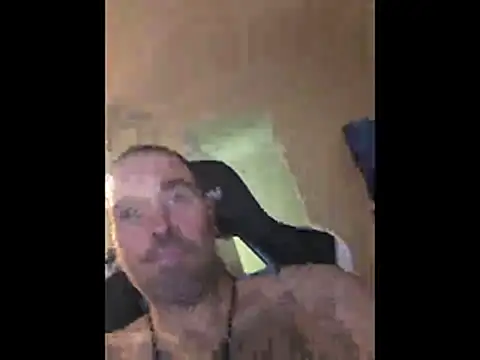 Snapshot of Biggbaddwulf7 chatting on July 26, 4:08 am Biggbaddwulf7 online show from July 26, 4:08 am
