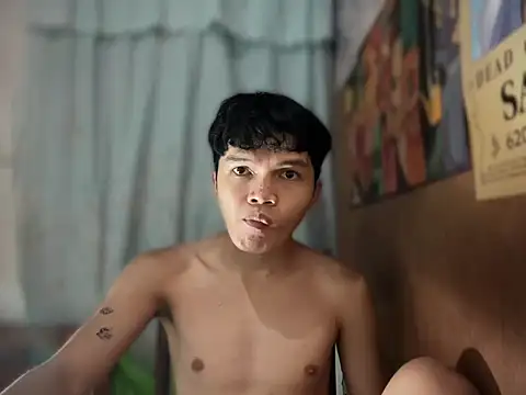 petiteasianxxx online show from April 10, 5:09 pm