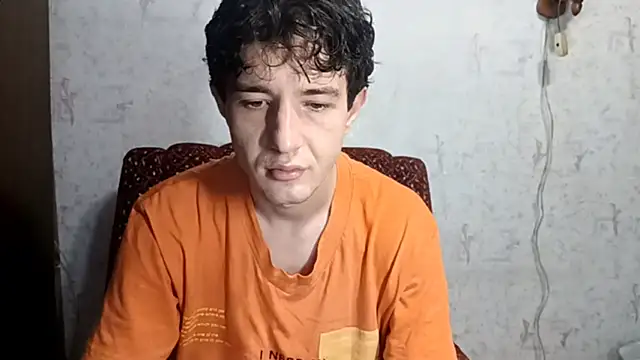  ZaneX online show from August 2, 6:49 pm