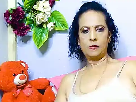 Hot queen58 online show from May 31, 6:09 pm