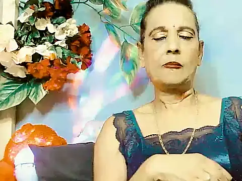 Hot queen58 online show from May 21, 6:16 pm