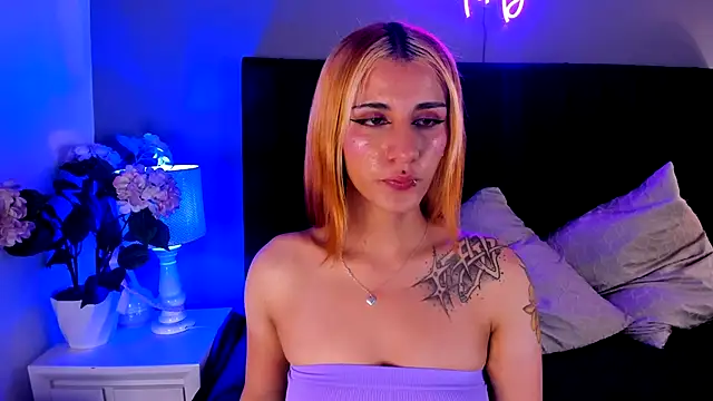 scarlett leex  online show from April 15, 3:56 am