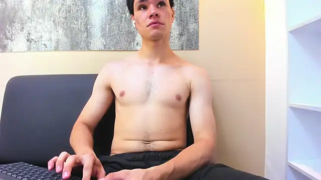 ZANE EVANS online show from April 10, 12:34 pm