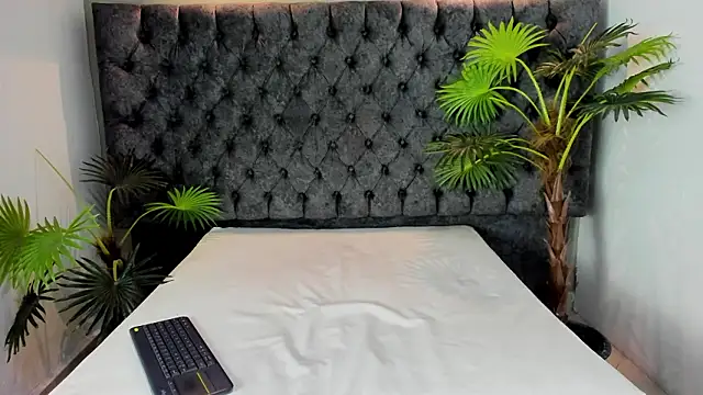 Snapshot of ZANE_EVANS chatting on February 28, 1:11 pm ZANE EVANS online show from February 28, 1:11 pm