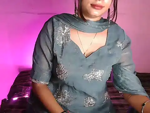 Snapshot of Niya_thakur chatting on June 29, 5:58 am Niya thakur online show from June 29, 5:58 am