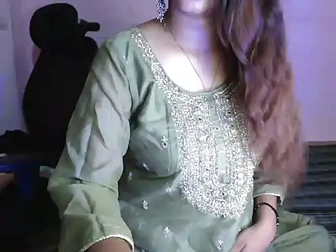 Snapshot of Niya_thakur chatting on July 6, 5:47 am Niya thakur online show from July 6, 5:47 am