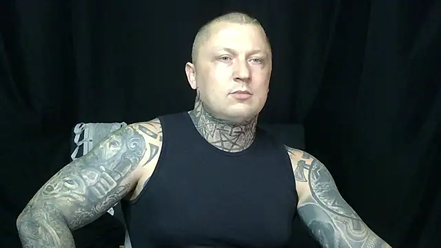 devilWithTats online show from May 11, 9:10 am