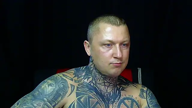 devilWithTats online show from March 23, 8:14 am