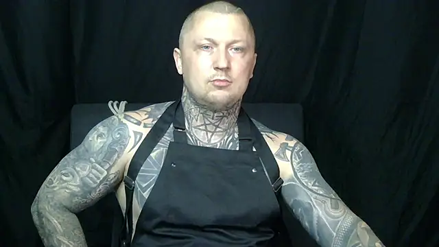 devilWithTats online show from June 21, 10:21 am