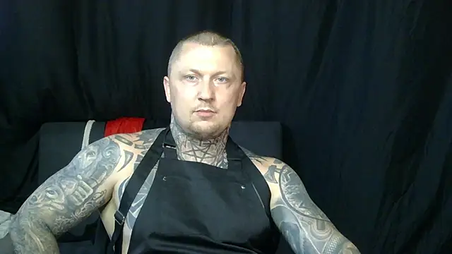 devilWithTats online show from June 29, 9:27 am
