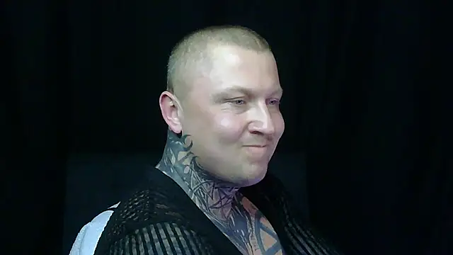 devilWithTats online show from April 23, 12:29 pm