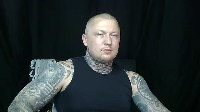 devilWithTats online show from May 7, 11:02 am
