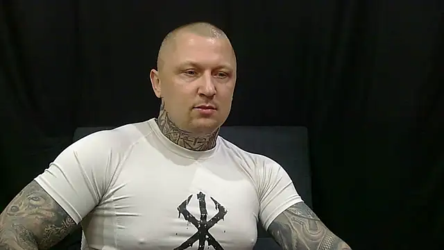 devilWithTats online show from May 28, 2:34 pm
