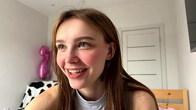 Lolatatee online show from March 30, 5:53 am