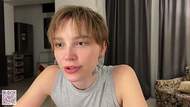 Lolatatee online show from May 29, 6:36 pm