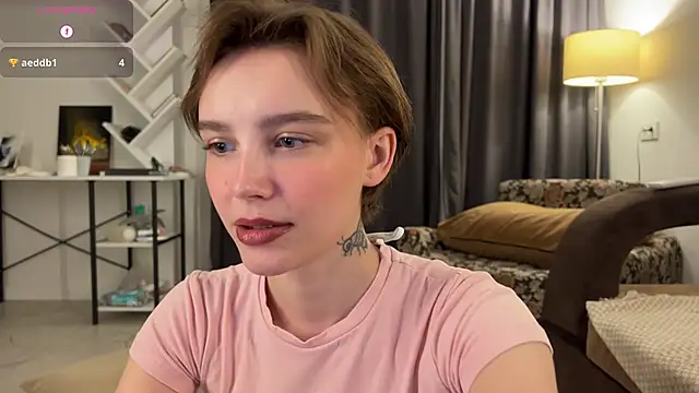 Lolatatee online show from June 26, 7:31 pm