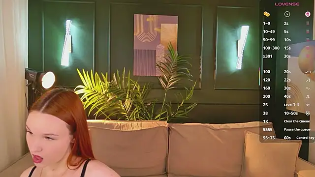 Nami Umi online show from May 30, 9:42 pm