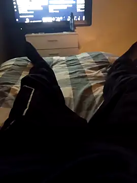 Ajjjjhughes online show from April 4, 11:22 pm