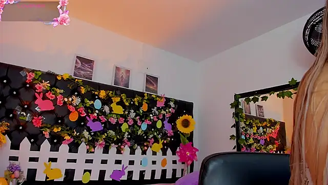 Sharon Storm online show from March 30, 1:45 pm