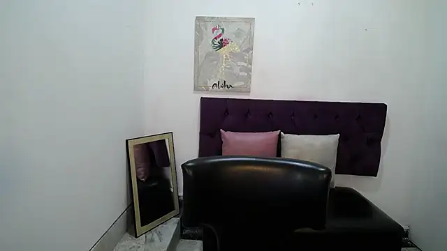 TomBoy Natali online show from March 3, 12:01 pm