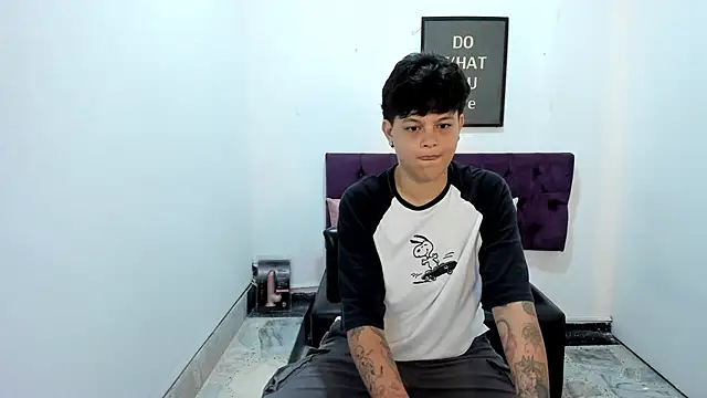 TomBoy Natali online show from April 12, 6:44 pm