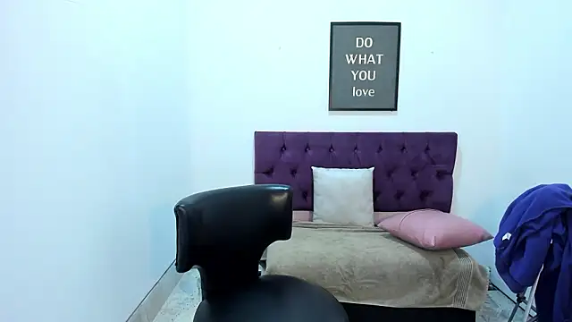 TomBoy Natali online show from March 19, 12:16 pm