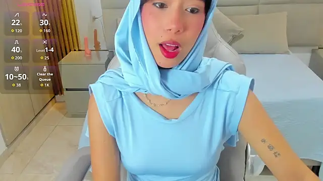 Hanna irfan online show from April 7, 7:04 pm