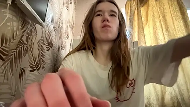 LeomaJee online show from March 20, 10:49 am